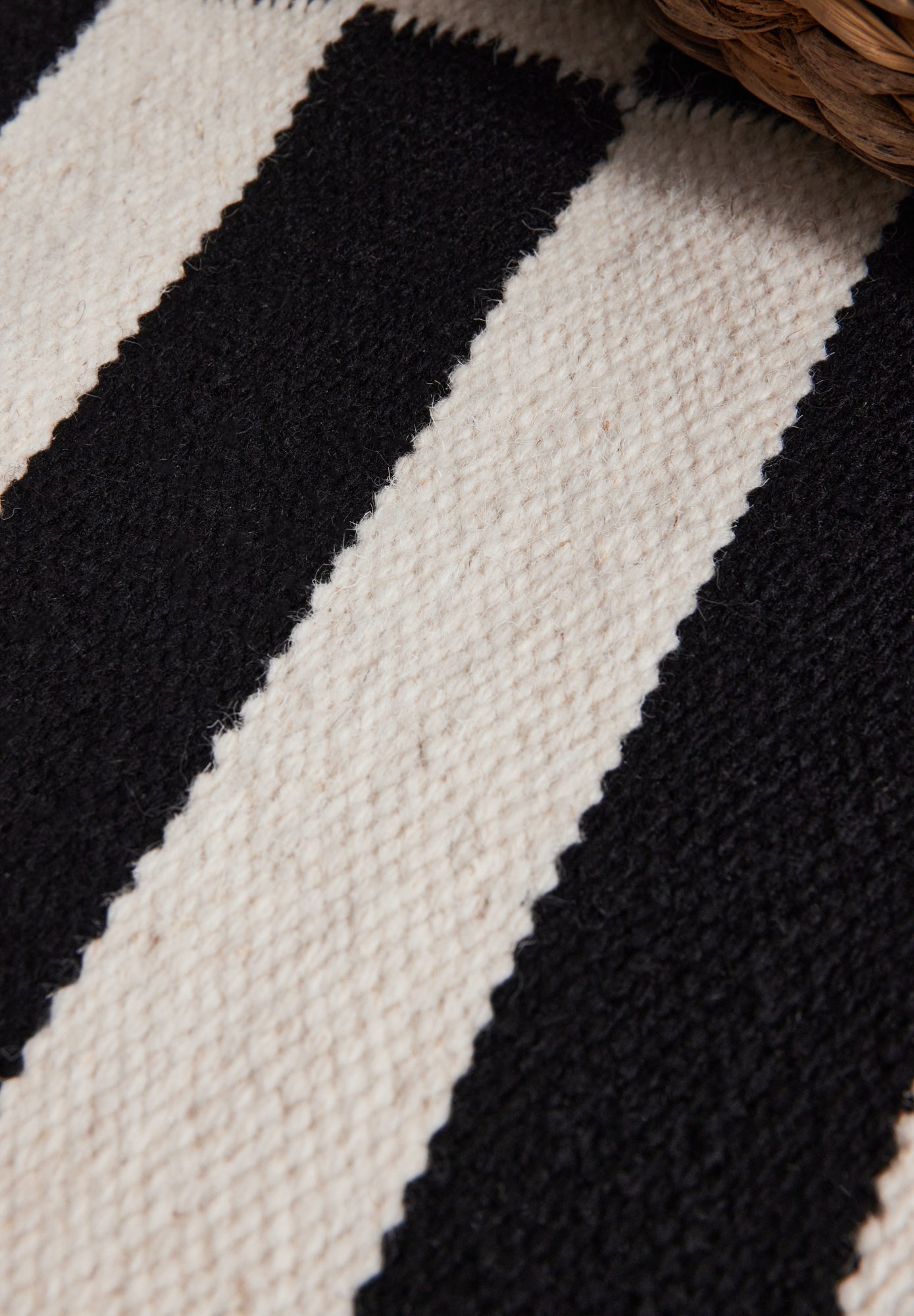 Hanse Home Donna Runner Ullmatta, Svart/Vit