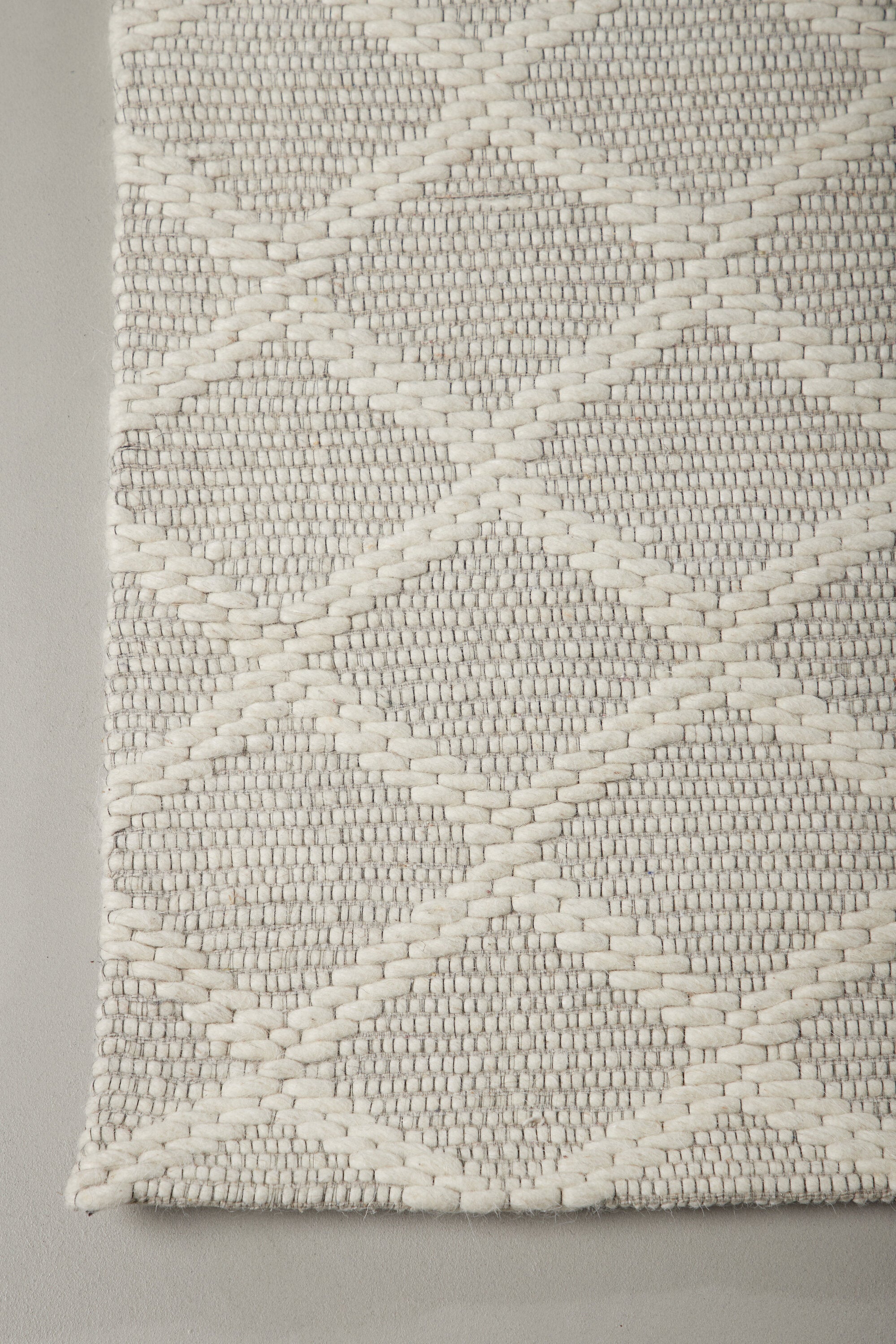Venture Home Cloudy Ullmatta, 160x230cm, Offwhite