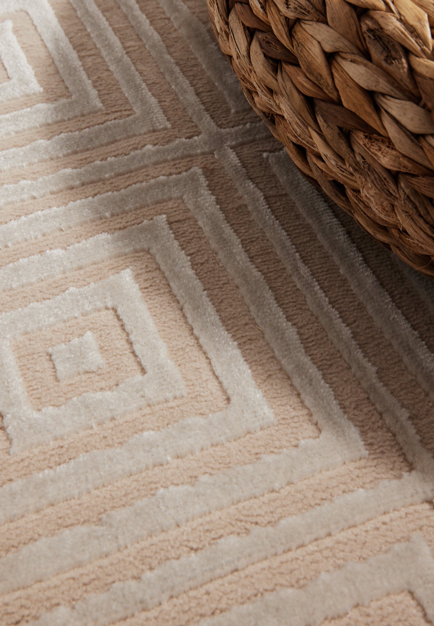 Elle Decoration Tourmaline Matta, Beige
