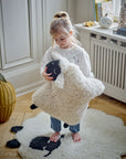 Bloomingville MINI Dolly-Fåret Matta, Ull, 84x84cm, Vit